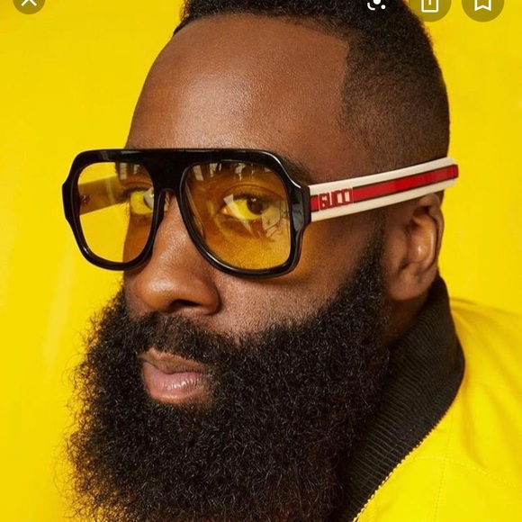 Gucci Accessories - GUCCI brand new over size sunglasses